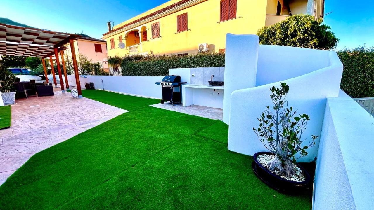 Апартаменты Le Residenze Del Mare Monolocale N6 Ла-Калетта Экстерьер фото